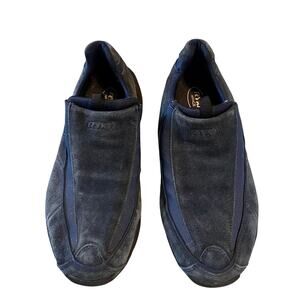 Ryka Women's Slip on Shoes. Cascade Roamer Low Cut Blue Suede.  Size 7.5 Wide